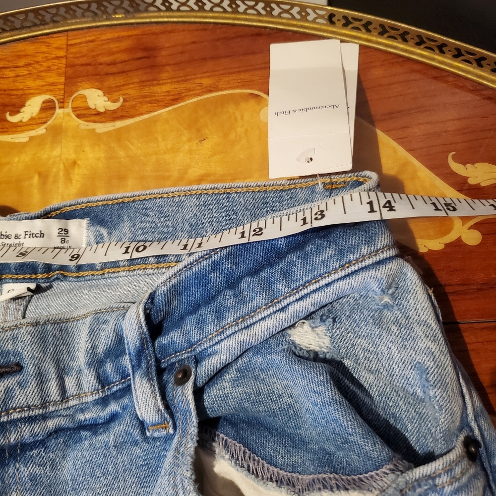 A&F 90s Straight Ultra High Rise Ripped Denim - Picture 5 of 6